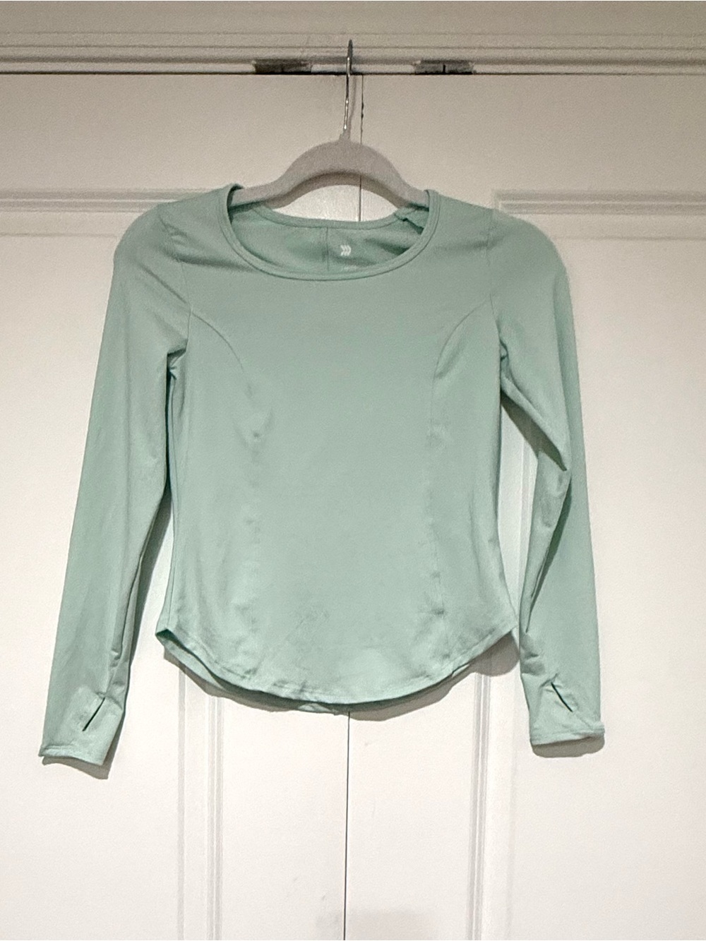 Light Mint Long-Sleeve Girls Performance Top